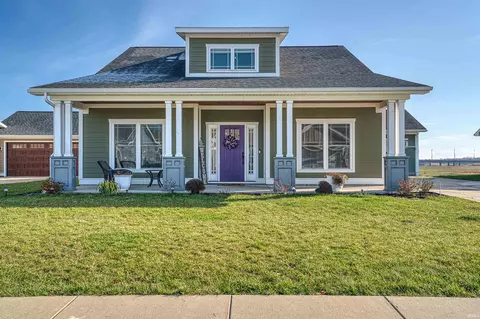 1330 Helen Ct, Boonville, IN 47601