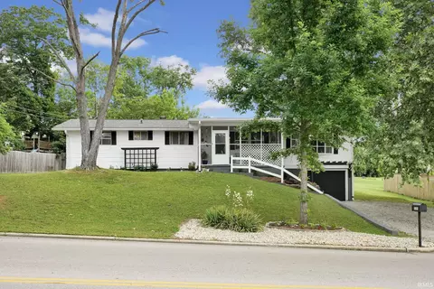 3101 29th St, Bedford, IN 47421
