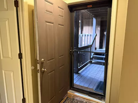 Entry Way - 3930 Eagle Bay Dr, Bloomington, IN 47401 photo 1 of 4