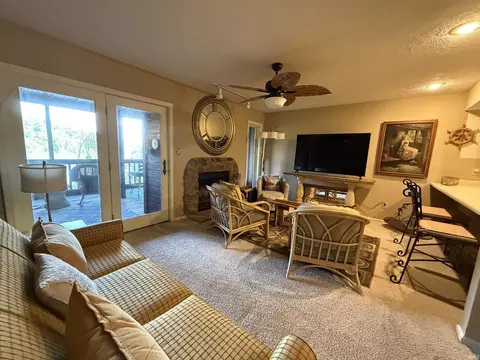 Living - 3930 Eagle Bay Dr, Bloomington, IN 47401 photo 2 of 3