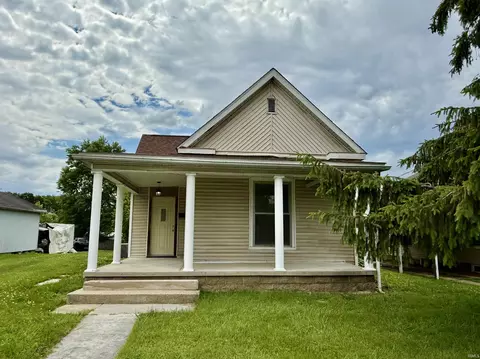 921 Lincoln Ave, Bedford, IN 47421