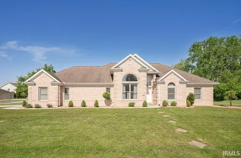 2823 Congress Dr, Kokomo, IN 46902