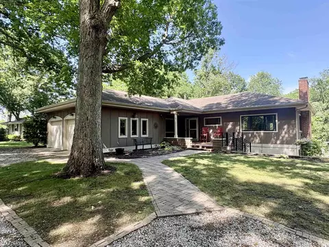 1020 Windwood Ln, West Lafayette, IN 47906