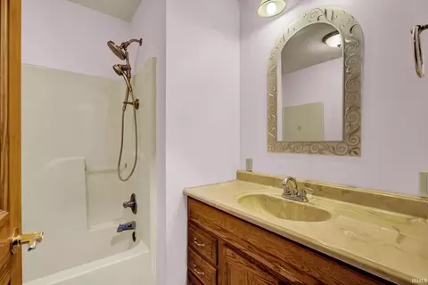Bath - 305 Candlelight Ln, Oolitic, IN 47451 photo 3 of 5