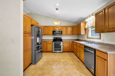 Kitchen - 305 Candlelight Ln, Oolitic, IN 47451 photo 1 of 2