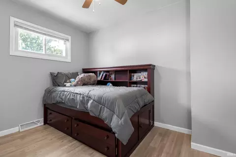 Bedroom - 1606 E Fox St, South Bend, IN 46613 photo 5 of 5