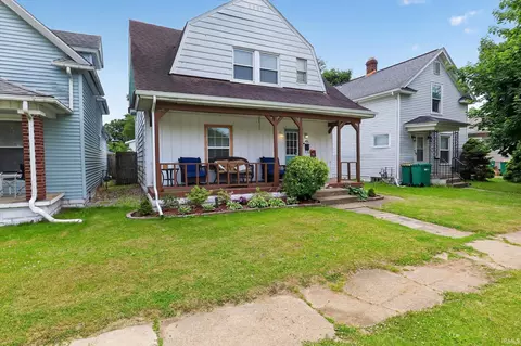 425 W Broadway St, Mishawaka, IN 46545