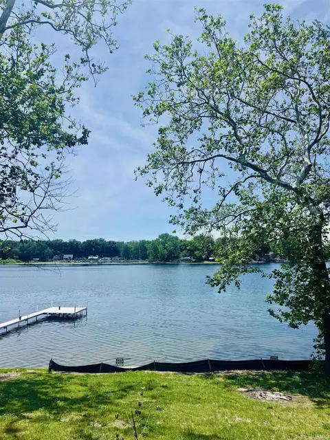 4299 N Sullivan Rd, Leesburg, IN 46538