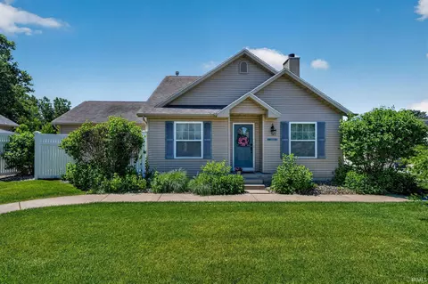 3602 Raleigh Ct, Mishawaka, IN 46545