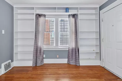 Living - 625 Eckman St, South Bend, IN 46614 photo 5 of 5