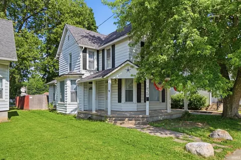 920 First St, Huntington, IN 46750
