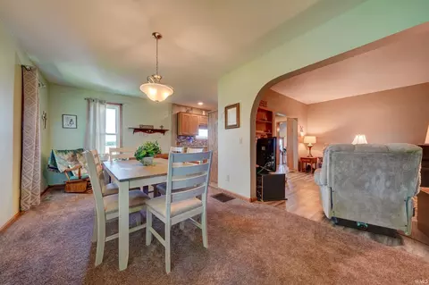 Dining - 1193 County Road 35, Waterloo, IN 46793 photo 1 of 4