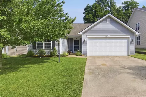 1554 W Meeting House Ln, Bloomington, IN 47403