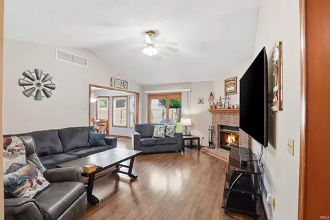 Living - 370 Cobblers Way, Waterloo, IN 46793 photo 1 of 2