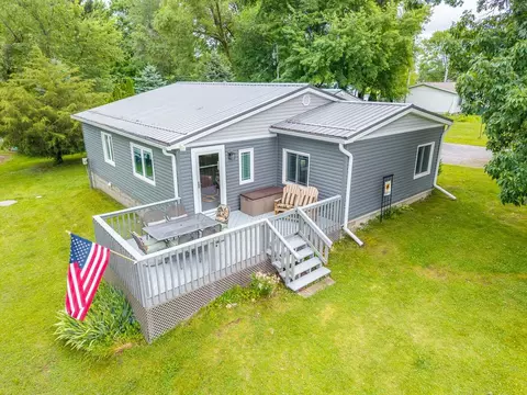 6150 N 1100 W, Orland, IN 46776