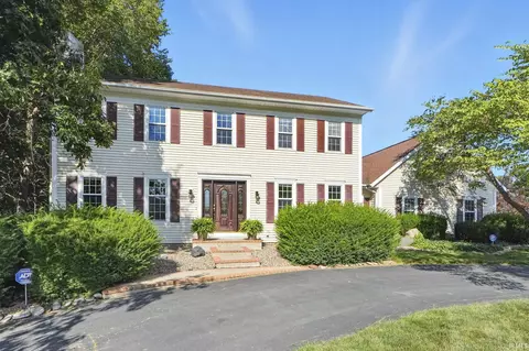 805 Hickory Ln, Ossian, IN 46777