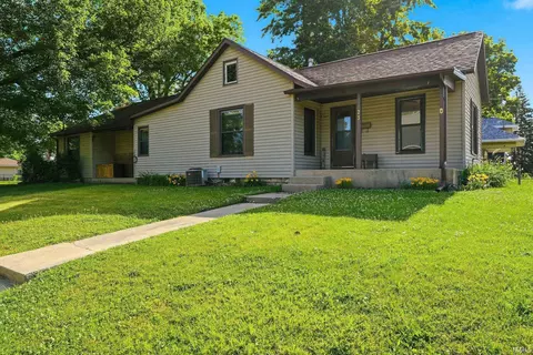 123 S Grant St, Warsaw, IN 46580