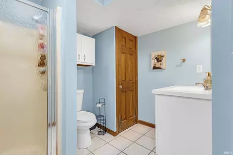 Bath - 15550 Windfield Ln, Granger, IN 46530 photo 1 of 5