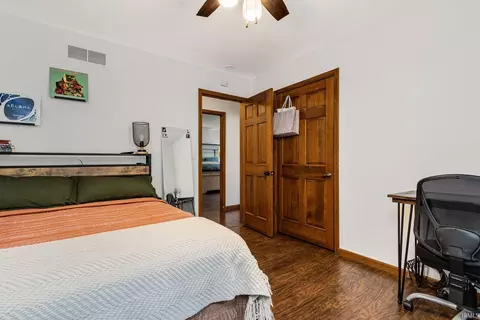 Bedroom - 15550 Windfield Ln, Granger, IN 46530 photo 6 of 6