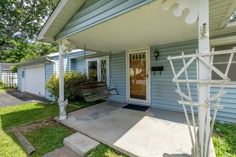 Exterior - 900 E Wilson St, Bloomington, IN 47401 photo 3 of 9