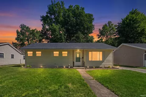 2429 Hazelwood Ave, Fort Wayne, IN 46805