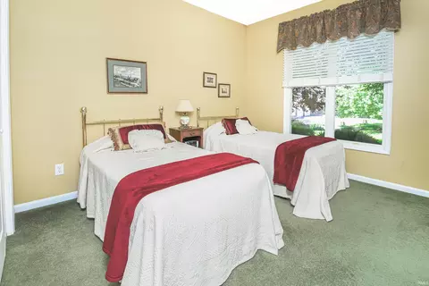 Bedroom - 9415 S Harbour Pointe Dr, Bloomington, IN 47401 photo 5 of 6