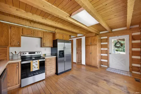 Kitchen - 7600 E Pine Grove Rd, Bloomington, IN 47401 photo 2 of 3