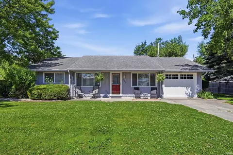2805 N Belmont Dr, Muncie, IN 47304
