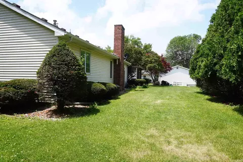 Exterior - 512 E 4th St, Monon, IN 47959 photo 9 of 9