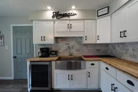 Kitchen - 512 E 4th St, Monon, IN 47959 photo 2 of 3