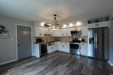 Other - 512 E 4th St, Monon, IN 47959 photo 2 of 3