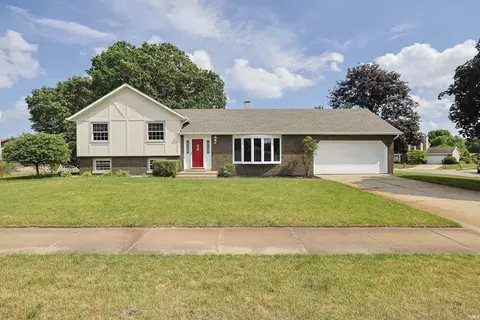 3015 Waverly Ct, Mishawaka, IN 46544