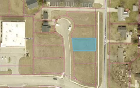 110 N Dingo Dr, Logansport, IN 46947
