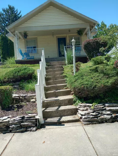 1508 Strand Rd, Fort Wayne, IN 46808