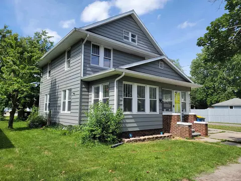 210 W 19th St, Auburn, IN 46706