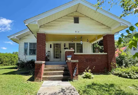 914 W Main St, Ellettsville, IN 47429