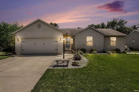 23336 Breezy Willow Trl, South Bend, IN 46628