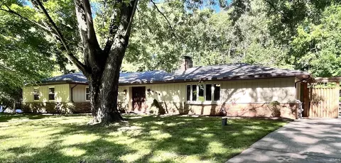 846 Wolf Dr, Logansport, IN 46947