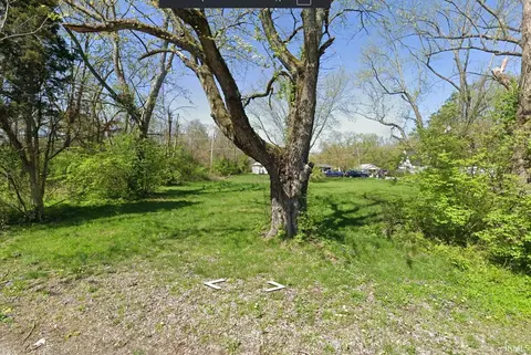 1903 Walton St, Anderson, IN 46016
