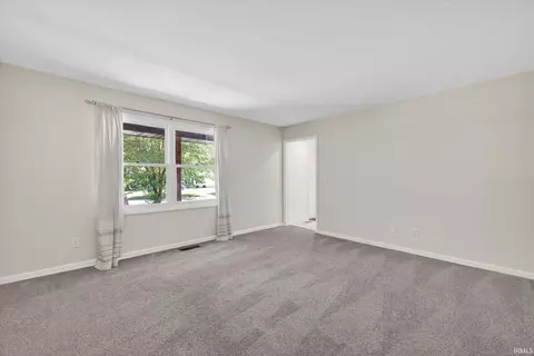 Living - 4307 E Cricket Knl, Bloomington, IN 47401 photo 3 of 7