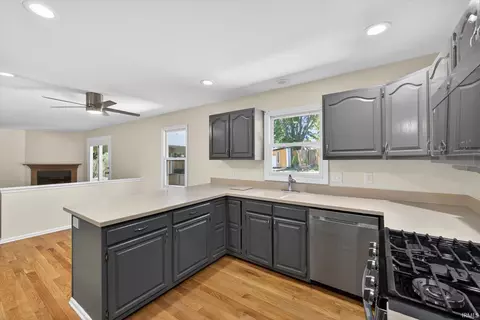 Kitchen - 4307 E Cricket Knl, Bloomington, IN 47401 photo 1 of 3