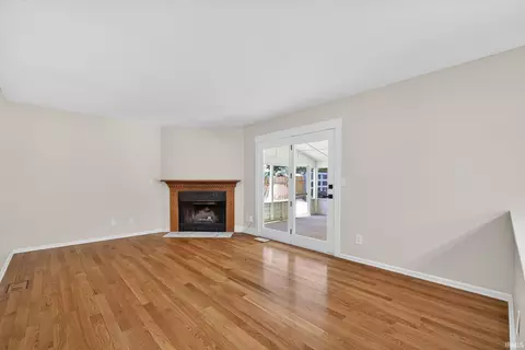 Living - 4307 E Cricket Knl, Bloomington, IN 47401 photo 5 of 7