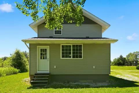 13710 Lima Rd, Fort Wayne, IN 46818