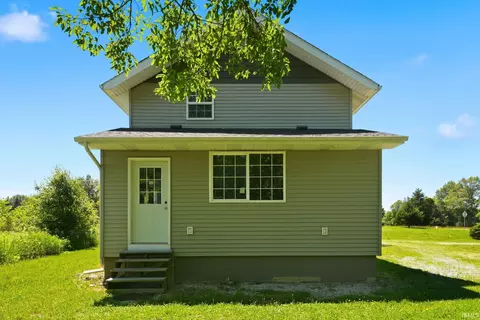 13710 Lima Rd, Fort Wayne, IN 46818