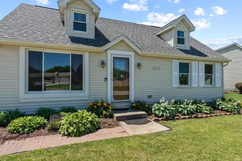14666 Mill Valley Ln, Granger, IN 46530