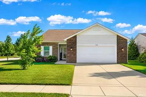 436 Smoky Hill Rd, West Lafayette, IN 47906
