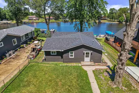 3387 E Stahl Rd, Monon, IN 47959