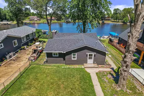 3387 E Stahl Rd, Monon, IN 47959