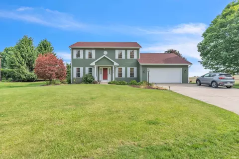 1503 Edgewood Dr, Kendallville, IN 46755