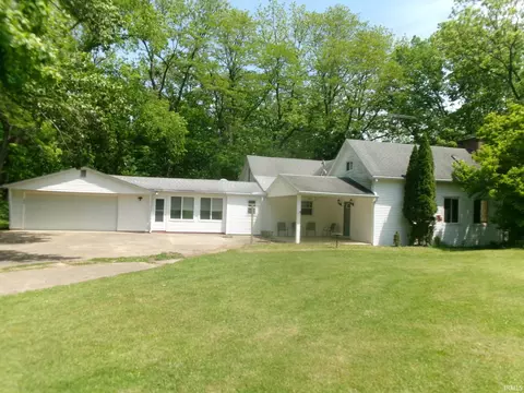 8362 S State Road 263 Rd, Williamsport, IN 47993